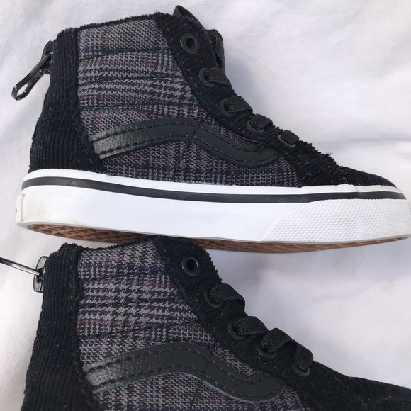 Vans Other - Toddler VANS Off the Wall. Size 5